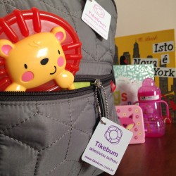 Tag de PVC com corrente de metal tipo chaveiro para identificar bolsas, malas, mochilas e lancheiras